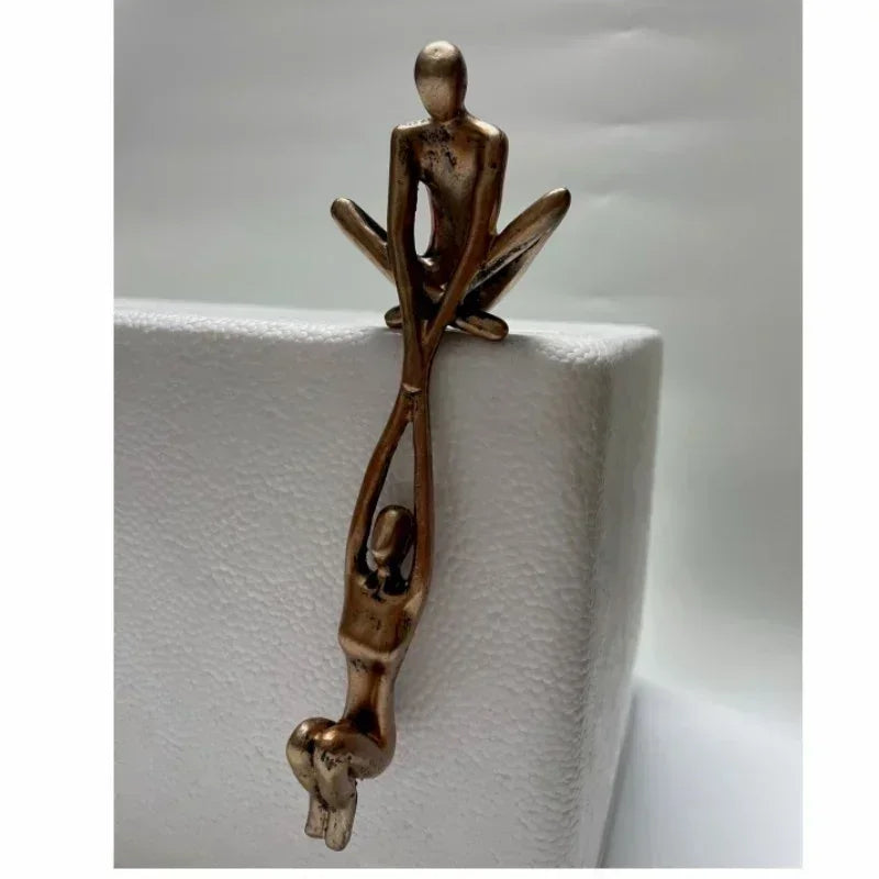 Man Lifting Woman Figurine Art Statue Lover Sculpture Ornament Home Office Decor Dancing Couple Sculpture Art Creative Artwork