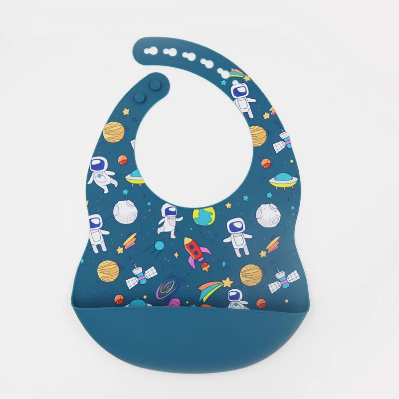 Nouveauté bavoirs en silicone pour bébé impression en silicone bavoir pour nouveau-né alimentation rot tissu avocat zoo tracteur impression vaisselle