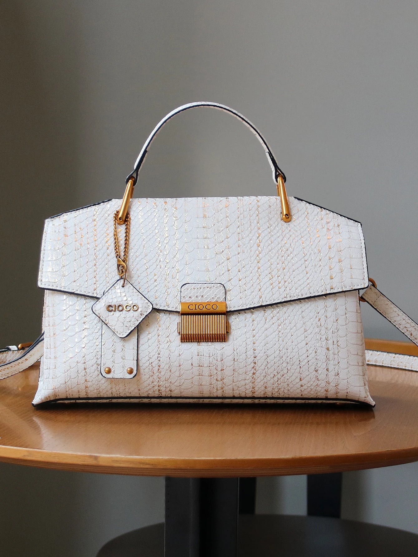2025 nouveau rétro bleu en forme de serpent sac à main de haute qualité mode luxe sac à main léger grande capacité une épaule messen