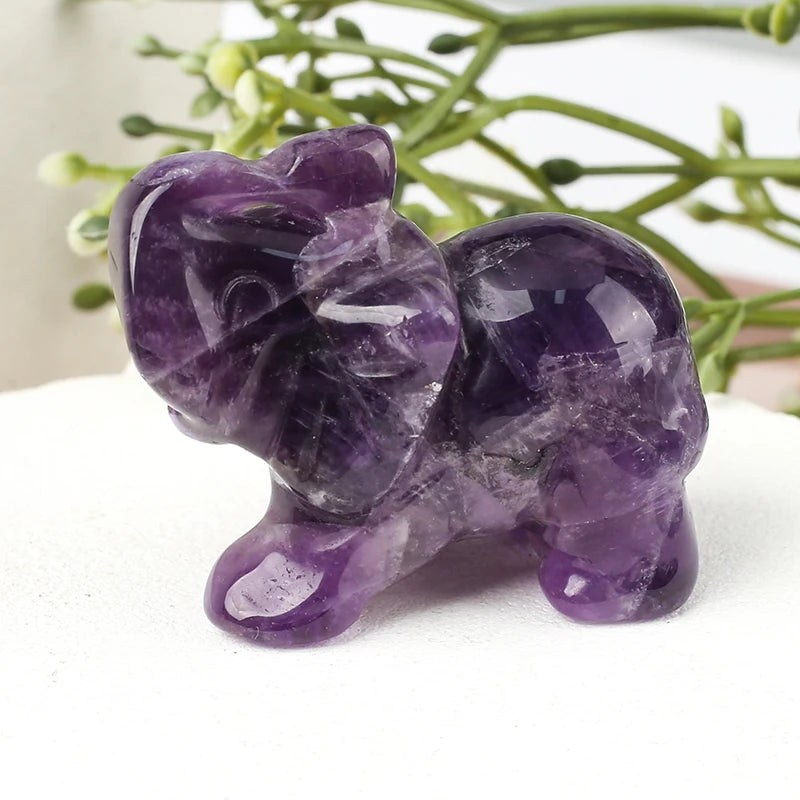 Figurine d'éléphant en pierre précieuse sculptée à la main, pierre naturelle, améthyste, mini statue d'animal, méditation de chakra d'artisanat en cristal, décoration d'intérieur