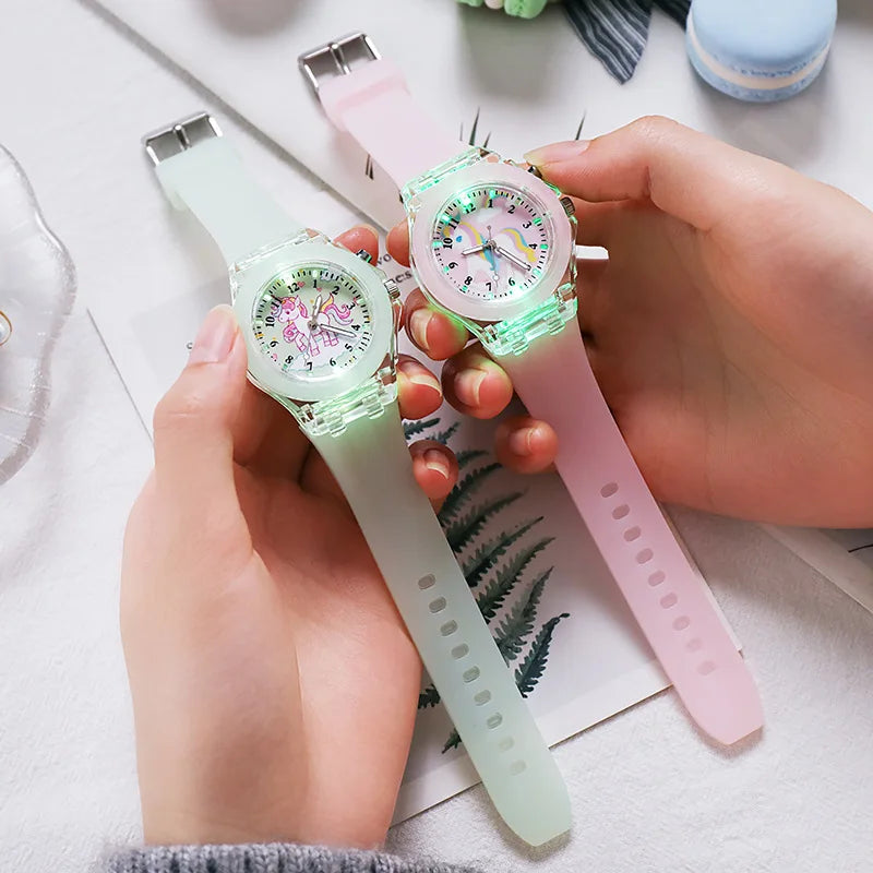 UTHAI C22 montre pour enfants montres brillent la nuit Quartz horloge numérique bracelet en Silicone mignon filles école primaire