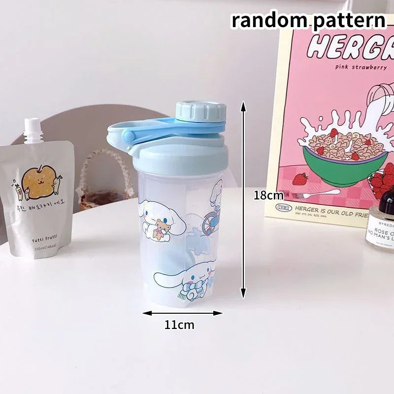 Sanrio – bouteille Shaker de Sport, bouteille de mélange de protéines de lactosérum et de poudre, bouteille de boisson en plastique Portable pour l'extérieur, Fitness, gymnastique