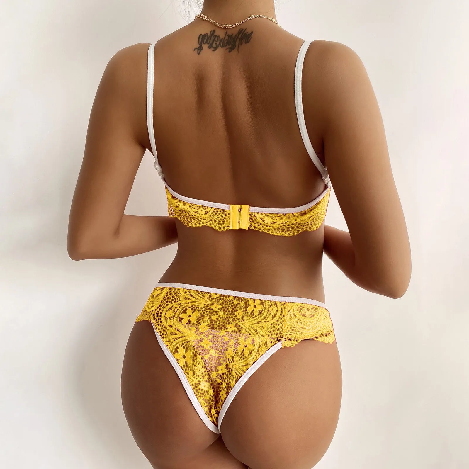 Ensemble pyjama en dentelle pour femmes, sous-vêtements Sexy, soutien-gorge à nœud papillon sans fil, string, couleur unie, ensembles de Lingerie féerique transparents