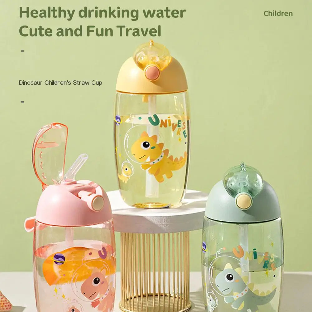 Bouteille d'eau dinosaure pour enfants avec paille en silicone, bouteille d'eau en plastique, tasse d'été pour enfants, 500ml