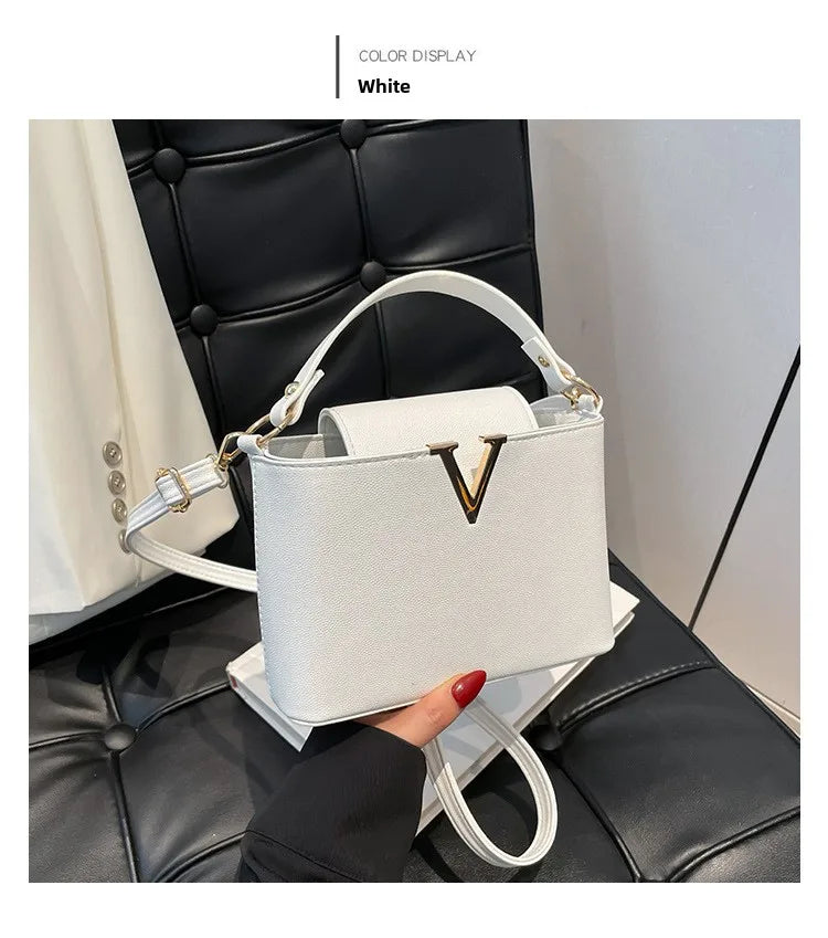 Sac fourre-tout de luxe pour femmes, sac seau élégant en cuir Pu en forme de V Chic, sac à main à couverture supérieure pour femmes, sac à bandoulière pour femme