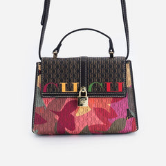 Exquisite and fashionable handbag, lightweight niche, luxury brand with lock, new casual shoulder bag for women 