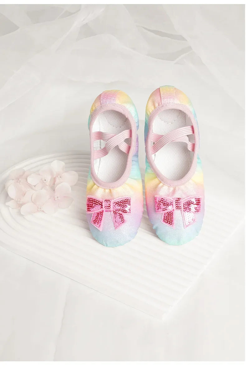 Chaussures de danse pour enfants filles ballerines chaussures arc-en-ciel nœud paillettes en cuir à semelles souples danse Performance Skate Sport chaussures de Yoga