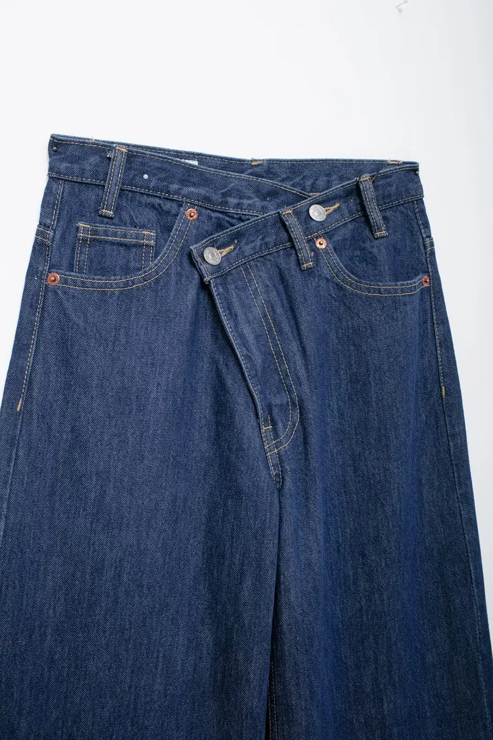 Jeans asymétriques à taille haute et à jambes larges pour femmes nouveaux modèles de base mode polyvalente pantalons droits pantalons