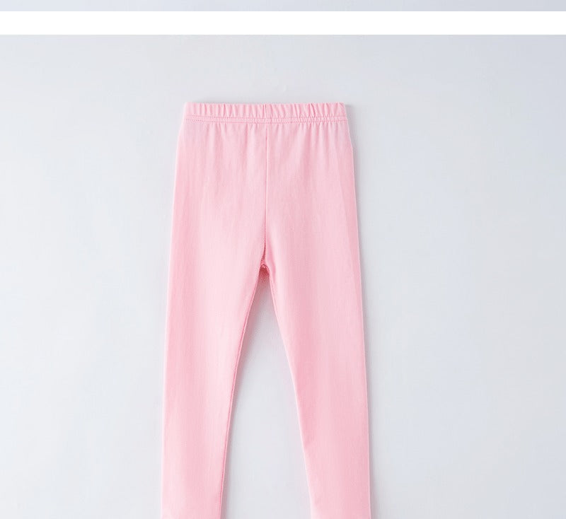 Girls' leggings for spring and summer, suitable for outdoor wear. They are slim-fitting, long pants for children.