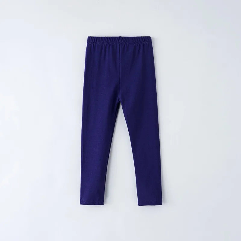 Girls' leggings for spring and summer, suitable for outdoor wear. They are slim-fitting, long pants for children.