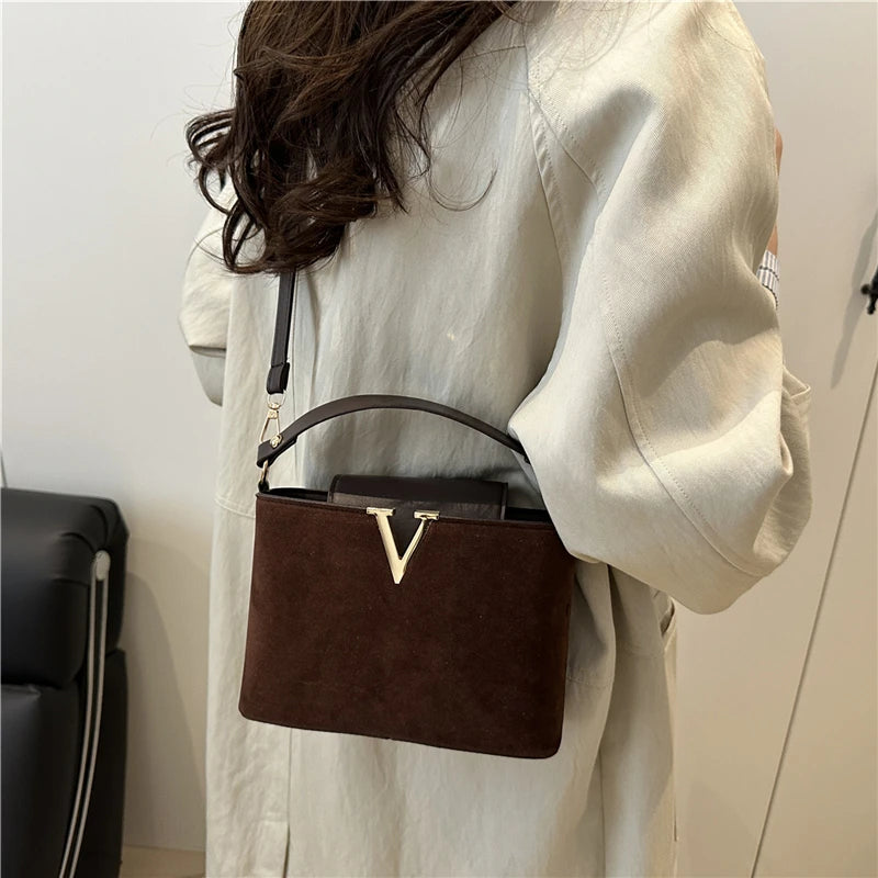 Fashionable mini suede bag for women, faux suede tote bag, decorative handbag with locking buckle, shoulder bags 
