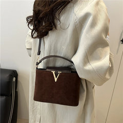 Fashionable mini suede bag for women, faux suede tote bag, decorative handbag with locking buckle, shoulder bags 