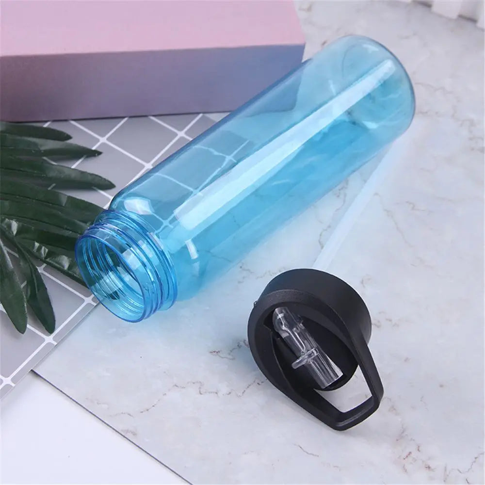 Bouteille d'Eau en Plastique Écologique pour Enfant, Gourde avec Paille, pour le dehors, la Randonnée, le Camping, l'École, sans BPA