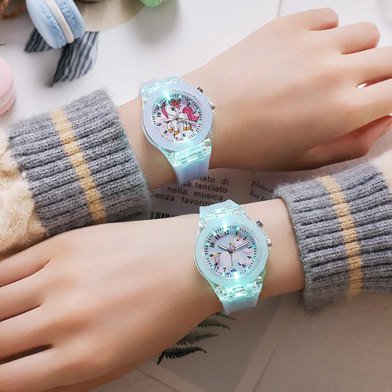 UTHAI C22 montre pour enfants montres brillent la nuit Quartz horloge numérique bracelet en Silicone mignon filles école primaire
