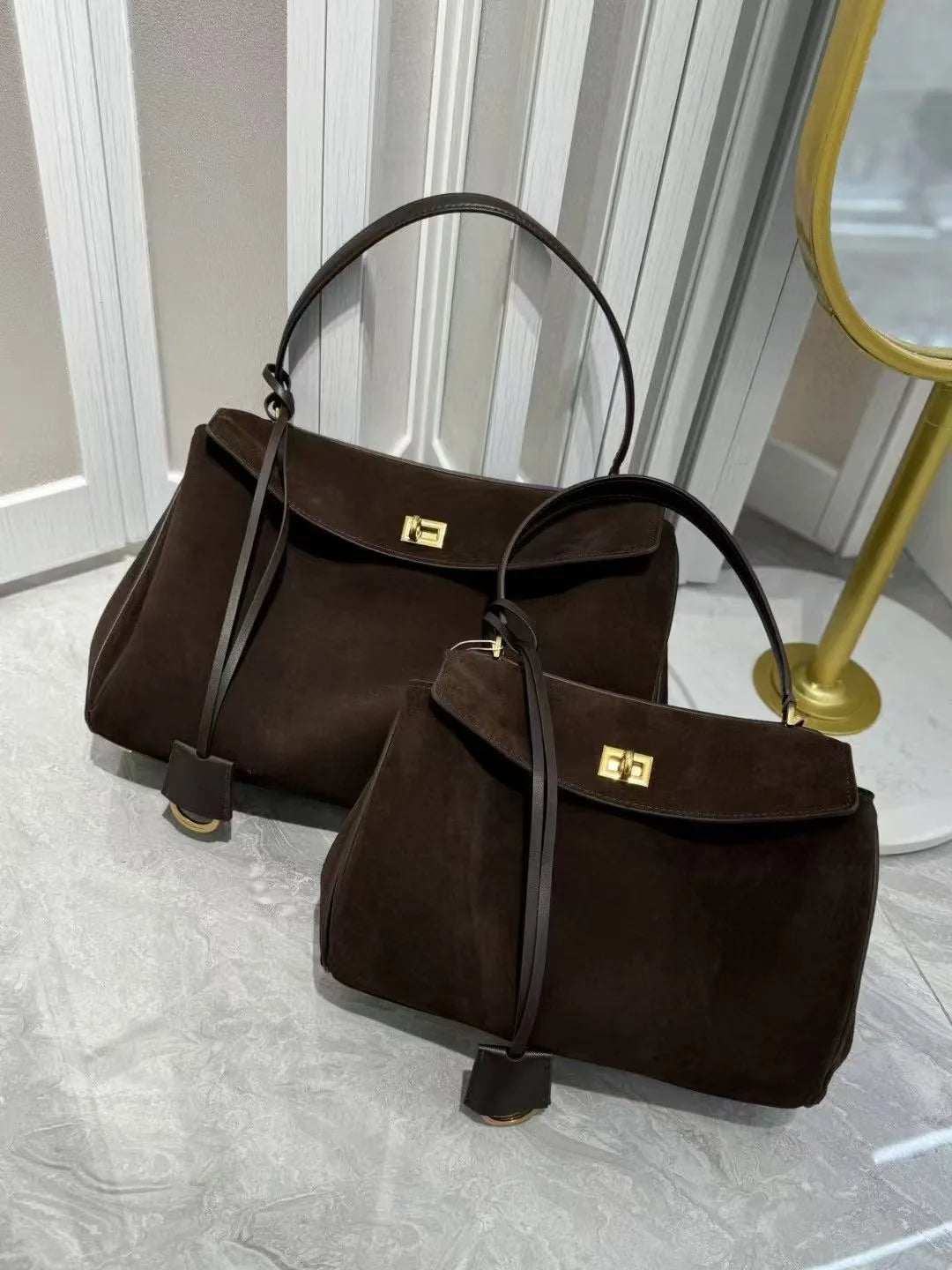Sacs à main en cuir véritable pour femmes, fourre-tout en cuir véritable glacé, sac à bandoulière en daim marron pour dames, design moderne personnalisé