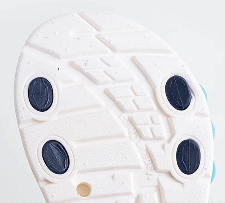 Sandales de Sport pour enfants, chaussures souples respirantes et résistantes à l'usure avec Velcro réglable, chaussures d'extérieur pour garçons et filles, été