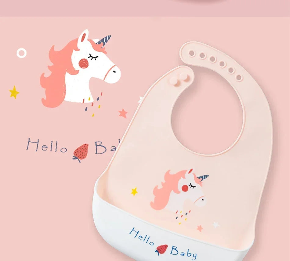Bavoirs en Silicone souple pour bébés garçons et filles, bavoir imperméable pour nourrissons, tabliers de dessin animé pour nouveau-nés, bavoirs pour tout-petits, tissus pour rots, Bandana