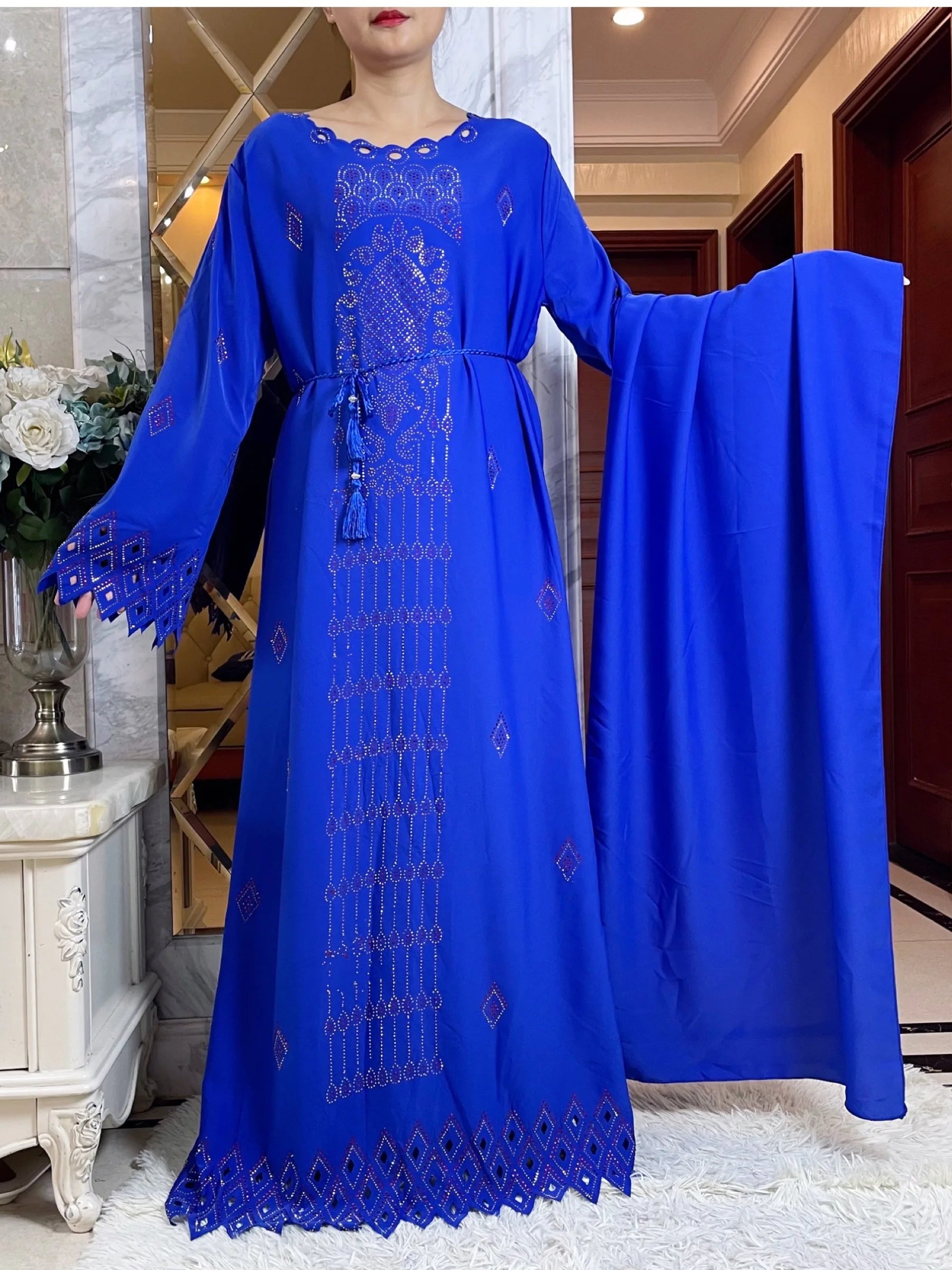 2024 mode diamants conception creuse Abaya Ramadan Eid fermé longue Abaya dubaï femmes robe musulmane modeste vêtements islamiques