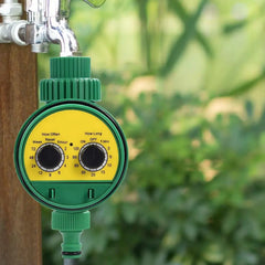 Automatic electronic outdoor sprinkler hose, green plastic, garden, clay, timer