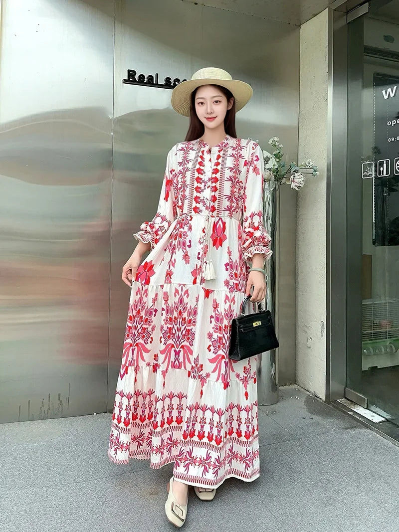 Loose-fitting bohemian cotton dress with floral print, long sleeves, plus size, maternity maxi dress for pregnant women and expectant mothers