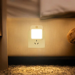 Lampe de chevet LED pour enfants, veilleuse avec prise US/EU, capteur de mouvement intelligent, applique murale pour la maison, adaptée au couloir