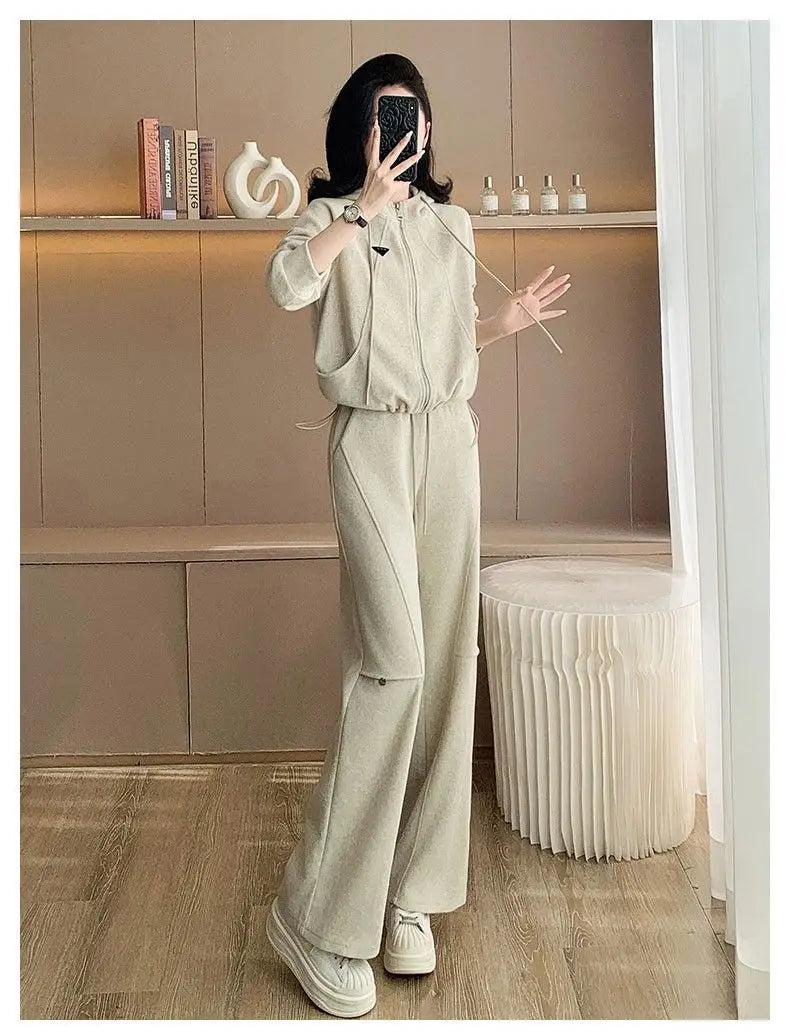 Fashionable slimming hooded set for women, two-piece Korean style set, trendy, youthful look, casual outfit, new autumn/winter collection