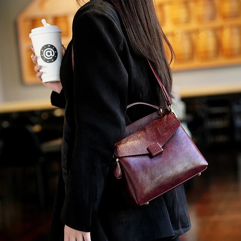 Nouveau sac de luxe léger pour femmes, sac de banlieue à la mode, décontracté et polyvalent, sac à main, bandoulière