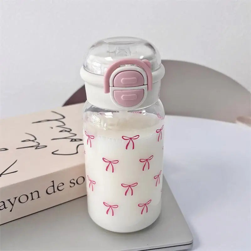 Bouteille d'eau mignonne avec paille, couvercle Pop-Up Portable en plastique, tasse d'eau Kawaii, bouteille d'eau anti-fuite, sans BPA