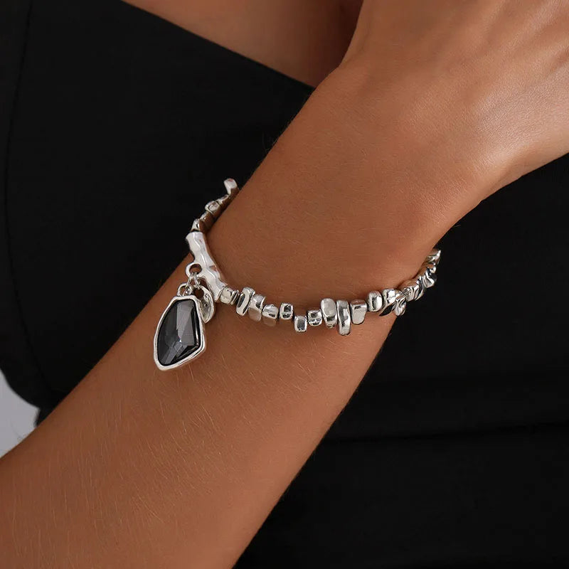 Collier pendentif à facettes pour femmes, bijoux en métal scintillant, accessoires créatifs élégants, cadeau