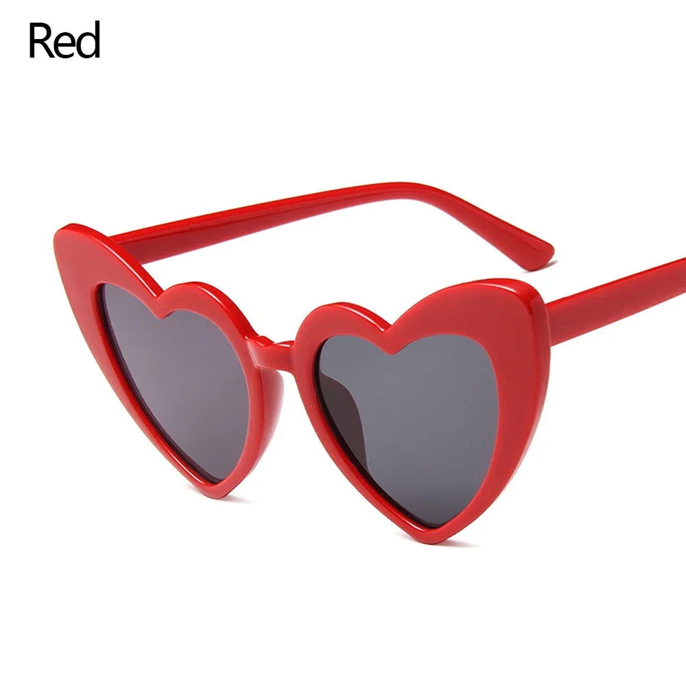 Lana del rey-Lunettes de soleil en forme de cœur pour femmes, lunettes de soleil rétro, lunettes de protection UV400, grand cadre, effet d'amour, luxe, 1PC