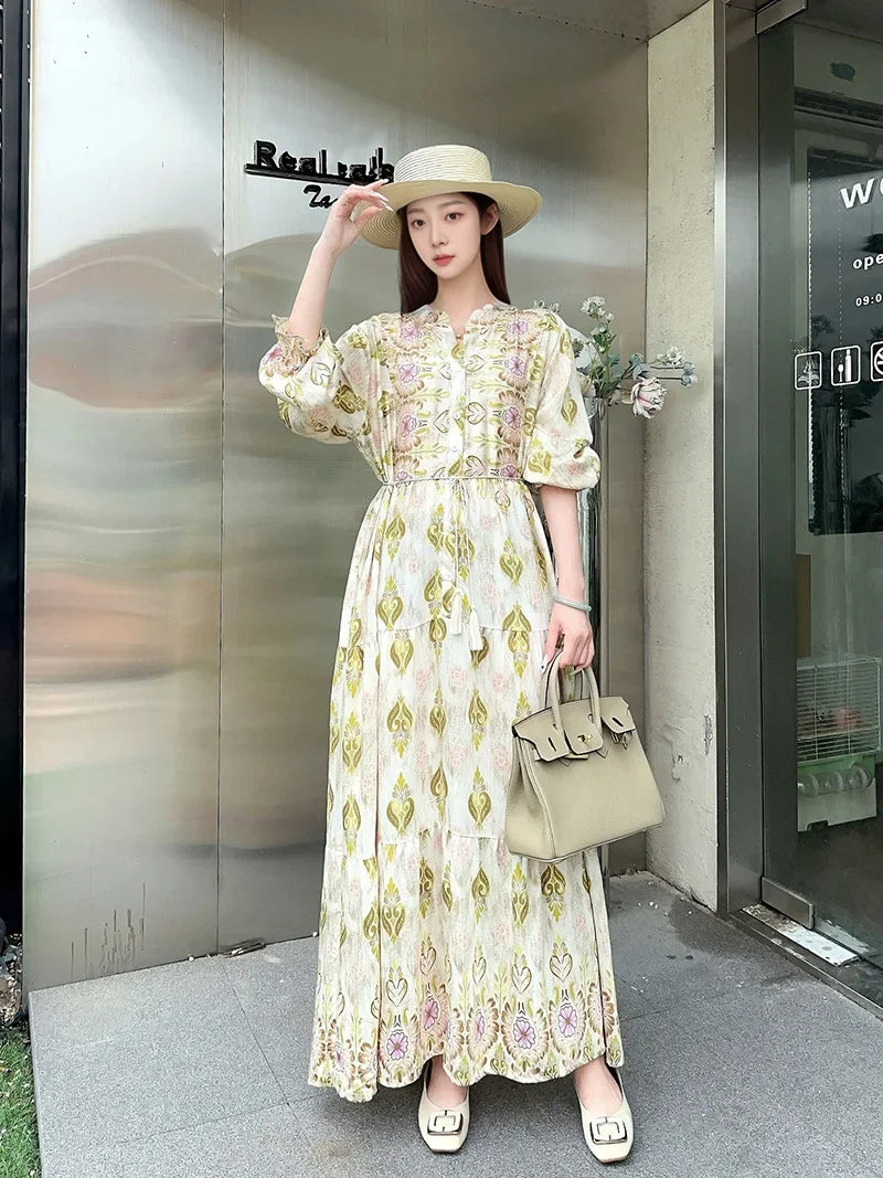 Loose-fitting bohemian cotton dress with floral print, long sleeves, plus size, maternity maxi dress for pregnant women and expectant mothers