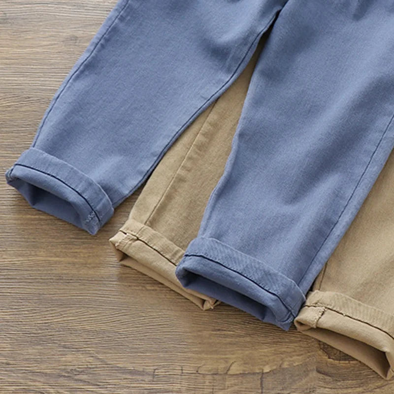 Boys' cartoon embroidered jeans, versatile short-legged haren pants, casual trousers, stylish children's trousers, new summer collection