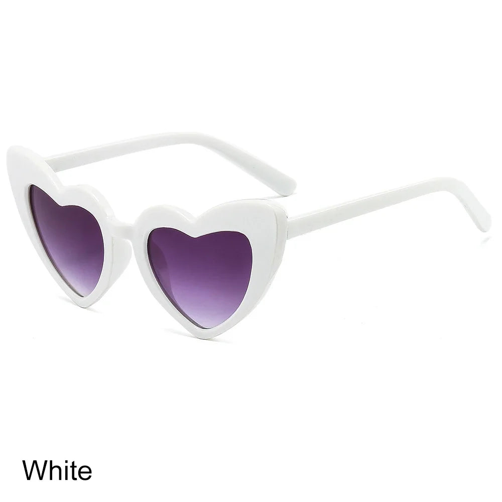Lana del rey-Lunettes de soleil en forme de cœur pour femmes, lunettes de soleil rétro, lunettes de protection UV400, grand cadre, effet d'amour, luxe, 1PC