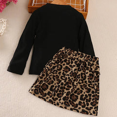 Girls' costume with round neck and long sleeves, leopard print skirt with zipper, fashionable for holidays and leisure, spring and autumn