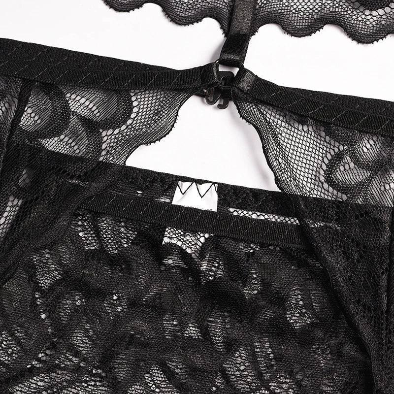 Ensembles de Lingerie érotique pour femmes, jarretelles en dentelle, soutien-gorge et culotte transparents, Costumes Porno féminins, col licou en V profond, ensemble de sous-vêtements Sexy