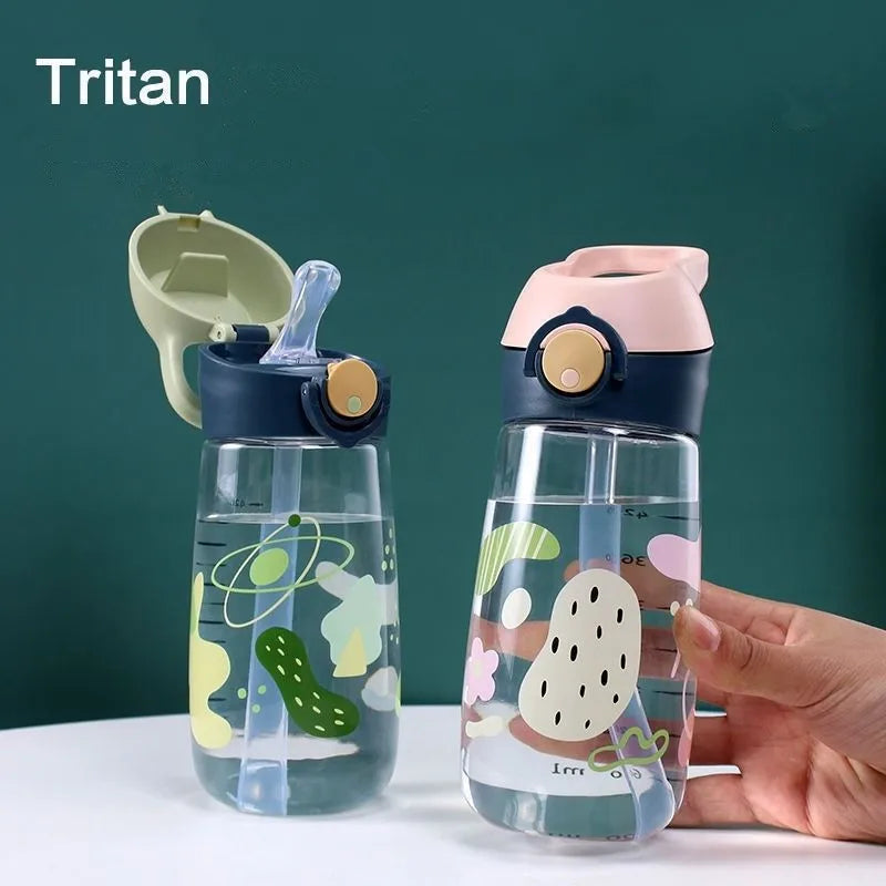 Bouilloire à boire en plastique pour enfants, tasse d'école Portable, bouteille d'eau pour enfants avec paille saine et sans BPA, 450ML