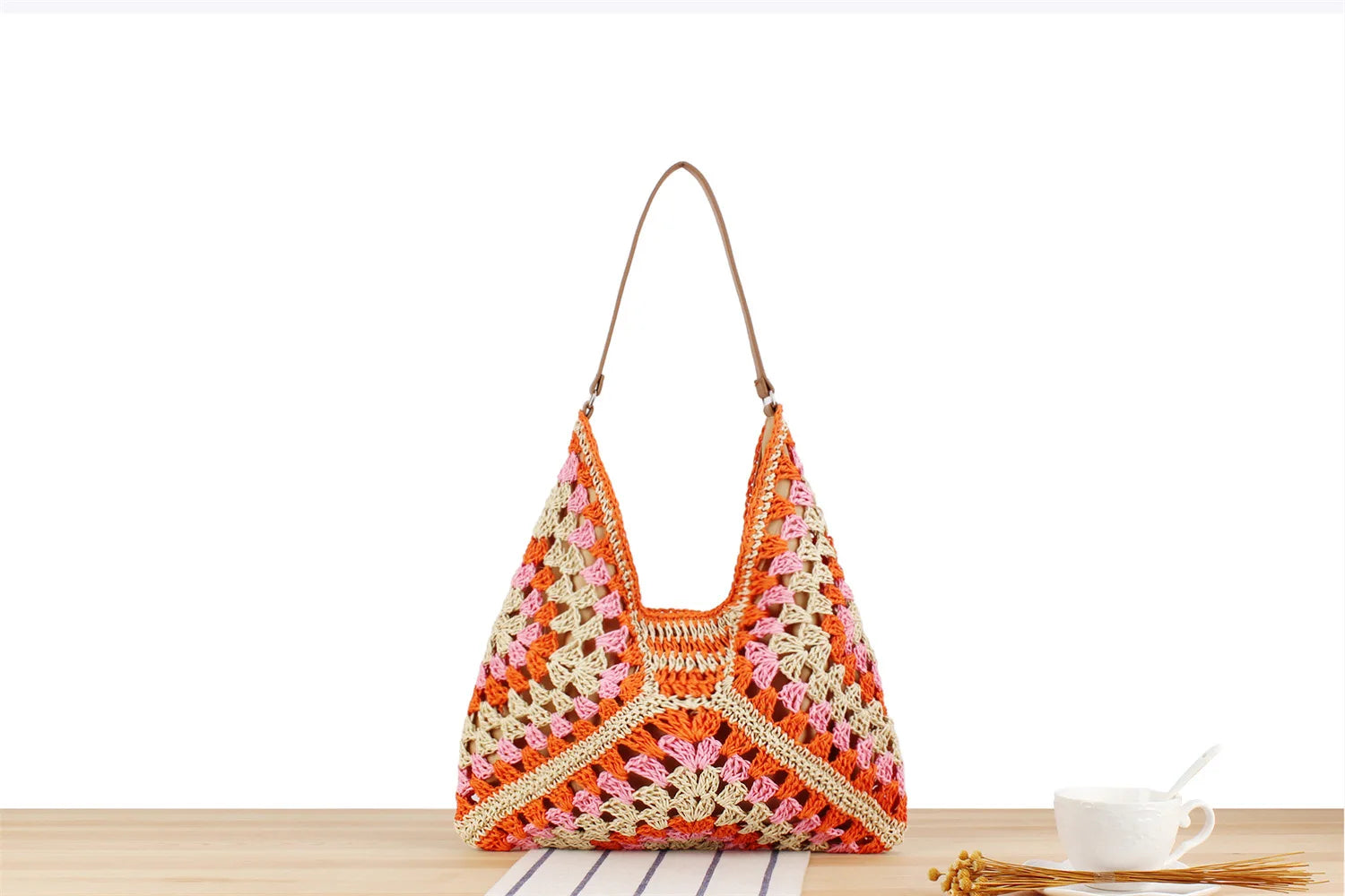 Sac à main d'été bohème tressé, fourre-tout décontracté, sac de plage en paille creuse, sac initié tissé, sac de voyage en raphia et rotin