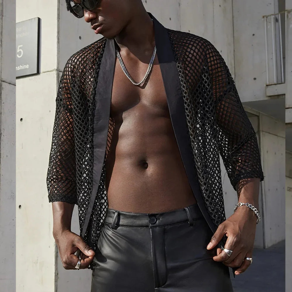 Hommes hauts en maille évider T-shirt masculin Cardigan châle Streetwear hommes mode Performance porter chemise haute Chemise Homme