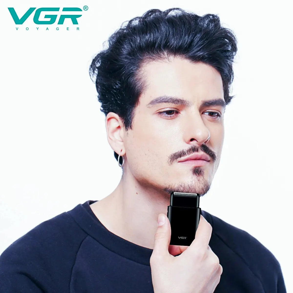 VGR Professional Electric Razor, Portable Mini Shaving Machine, USB Charging Beard Trimmer for Men, V 390