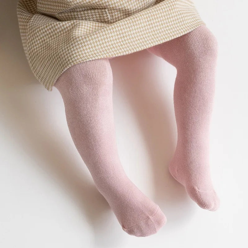 A pair of full-leg baby leggings suitable for boys and girls aged 0 to 4 years, available in five colors.