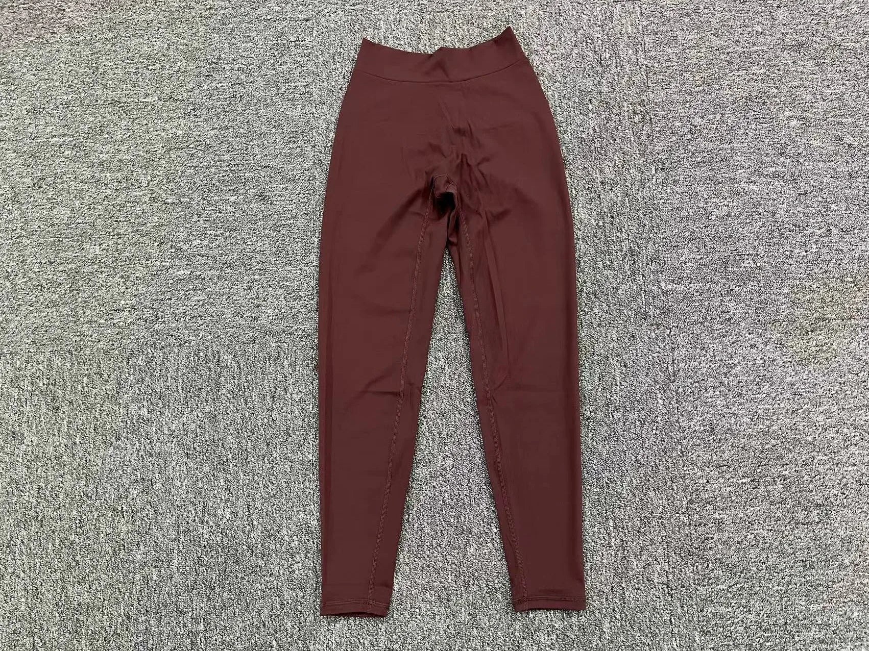 Women's sexy push-up yoga leggings with a V-back, active sports tights, quick-drying denim pants, gym-ready, MS quality, new, 2023