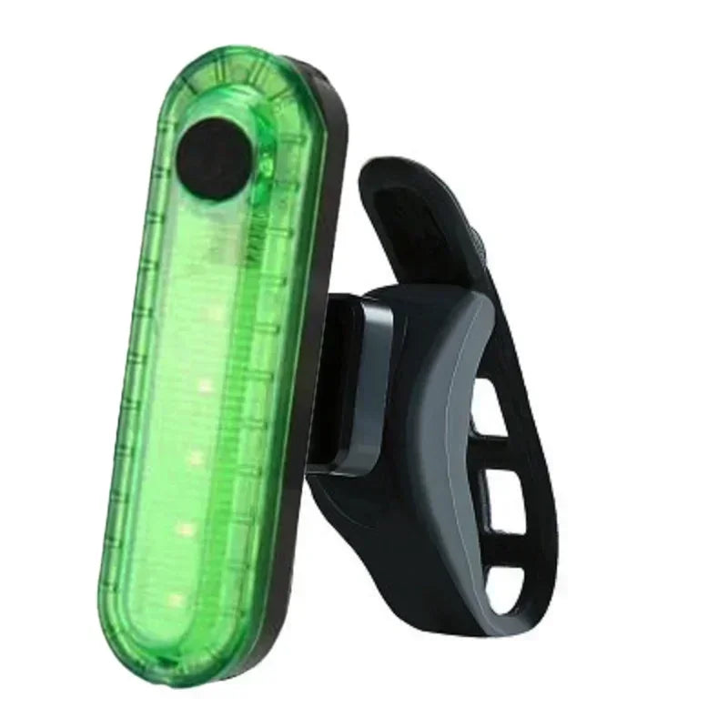 Enquêter arrière LED étanche pour vélo, aste par USB, éclairage de vélo clignotant, lampe à iode de sécurité, accessoires de lanterne de vélo