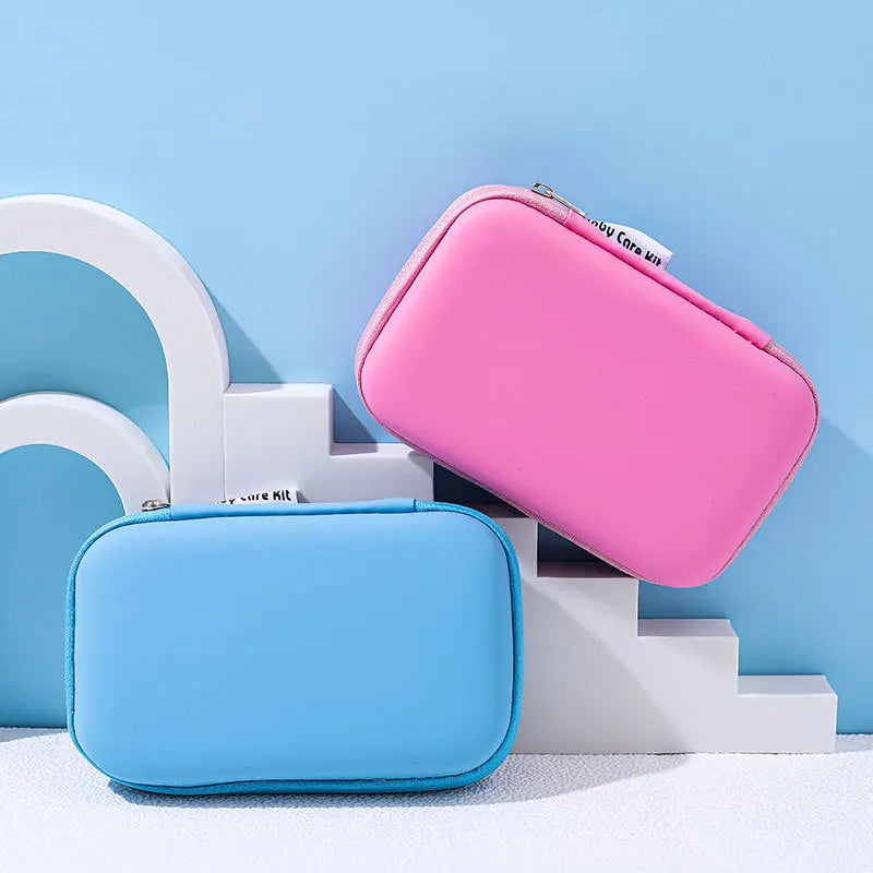 Nouveau-né 8 pièces/ensemble bébé soins de santé ongles cheveux thermomètre toilettage brosse Kit soins bébé essentiels nouveau-né matériel sécurité