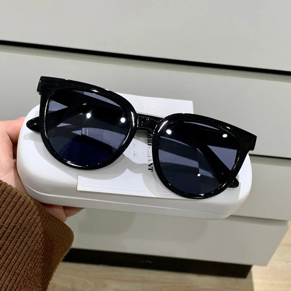 Lunettes de soleil coréennes personnalisées haut de gamme pour femmes, lunettes de soleil de luxe à monture ronde pour voyage, Protection solaire d'extérieur, lunettes de Protection UV