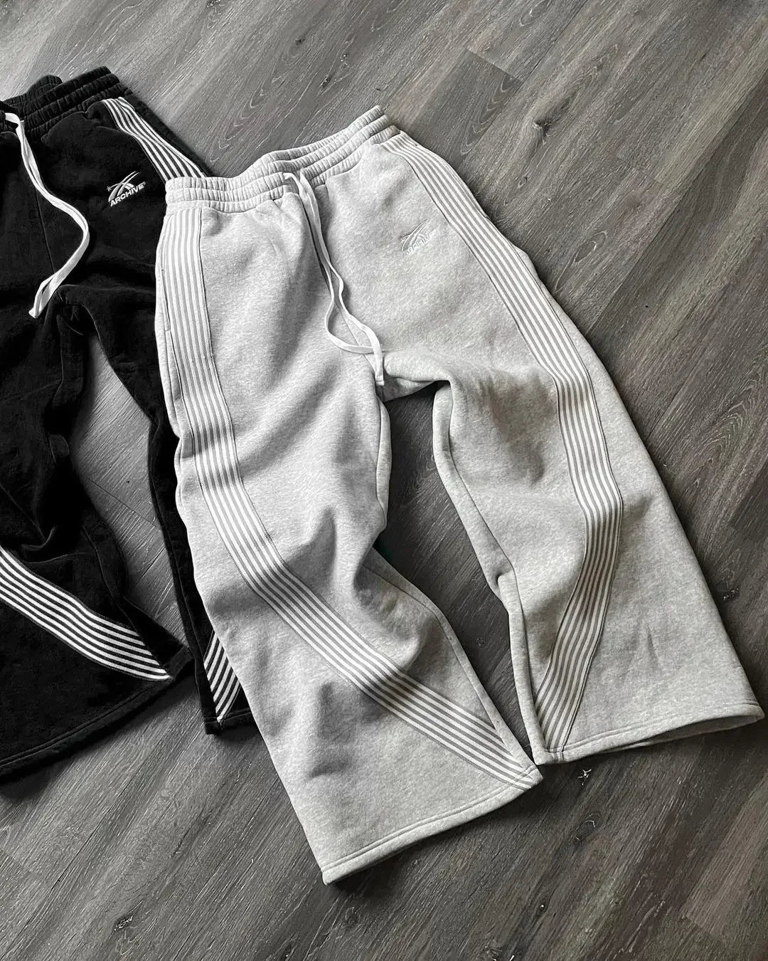 Y2k Casual Grey Embroidered Trousers, Lace Running Pants with Lustre, Functional Tactical, Camouflage for Men and Women