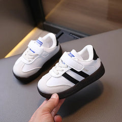 Chaussures de marche pour bébés et enfants, baskets blanches antidérapantes, décontractées, respirantes, de Sport en plein air, pour garçons et filles