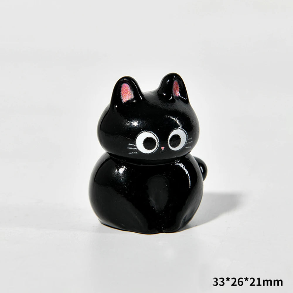 Cartoon resin cat figurine, mini kitten, tilted head, home decorations, small creative figurines for car and desk mounting