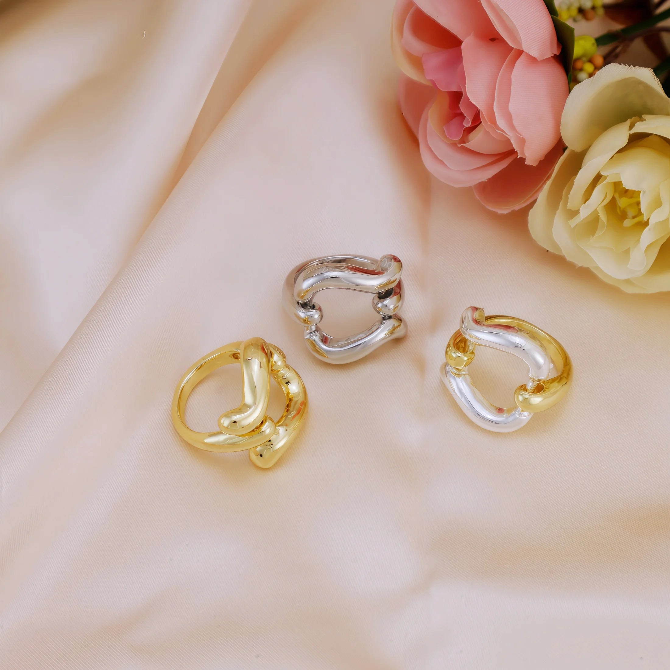Ensembles de bijoux à la mode pour femmes, couleur or, collier ras du cou, boucles d'oreilles, Bracelets, bague, ensemble de mariage, accessoires de fête