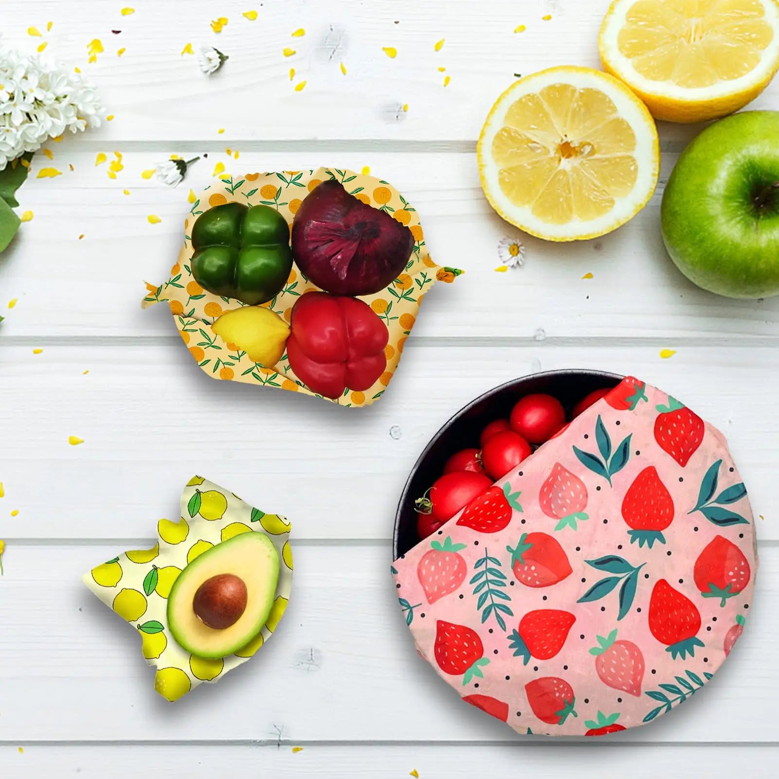 Beeswax Food Wrap 3-Piece Set, Reusable Eco-Friendly Organic Cotton Wax Fabric, Household Plastic Wrap Replacement, Washable Lemon Pattern