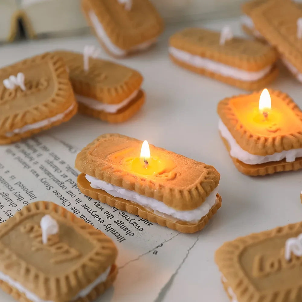 Cute handmade biscuit-shaped scented candle, for aromatherapy, soy wax, for weddings, birthdays, parties, and home decoration